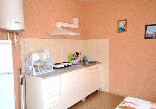 Hostal Guest House Tri Sestri