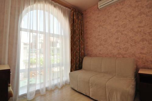 Hostal Guest House Kristiel