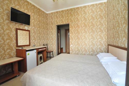 Hostal Guest House Kristiel