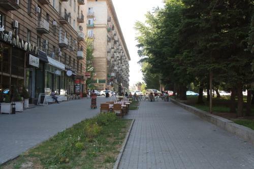 Apartment On Alleye Geroyev