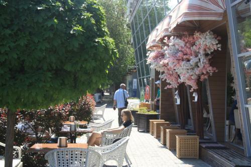 Apartment On Alleye Geroyev
