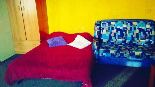 Apartment On Krasniy Prospekt 188