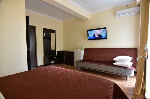 Hostal Dzhankhot Guest House