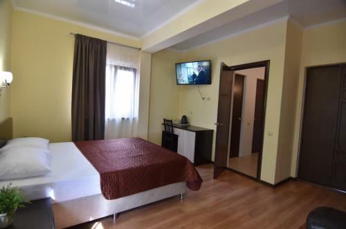 Hostal Dzhankhot Guest House