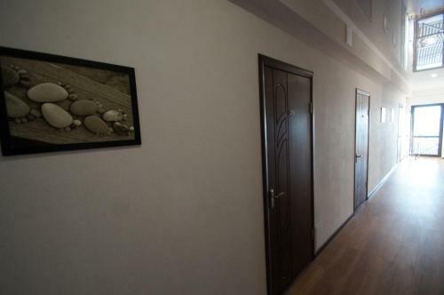 Hostal Dzhankhot Guest House
