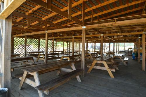 Holiday Park Belyye Peski