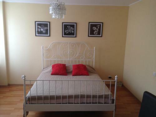 Apartment Pr-t Shakhtyorov 92