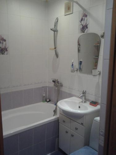 Apartment On Krymskaya 128