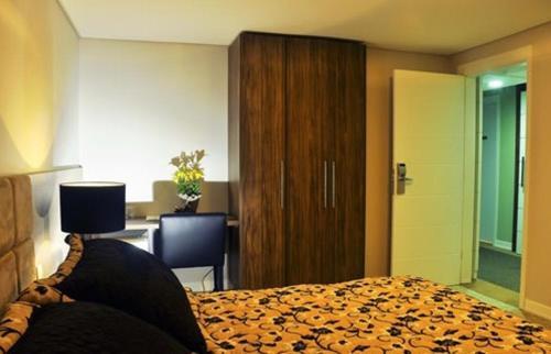 Petry Plaza Hotel