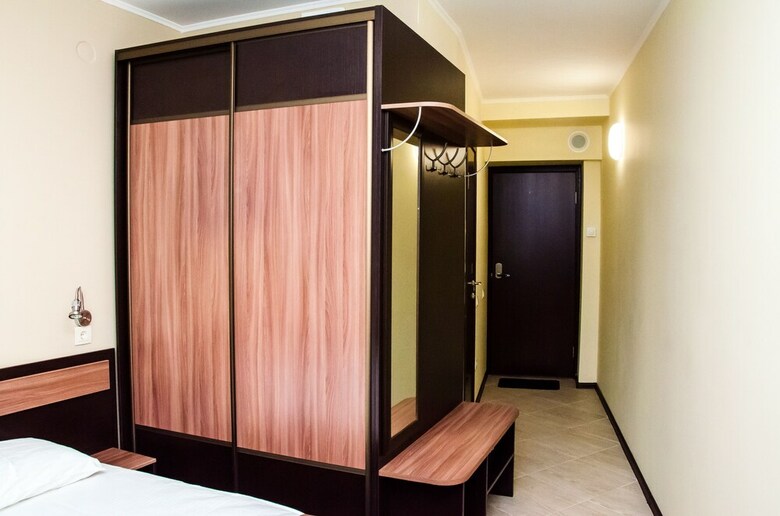 Hotel Cosmos
