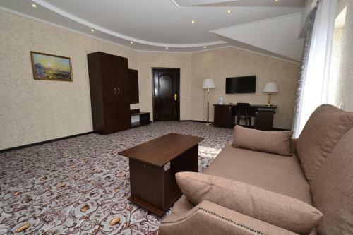Hotel Avdallini Golden Bay
