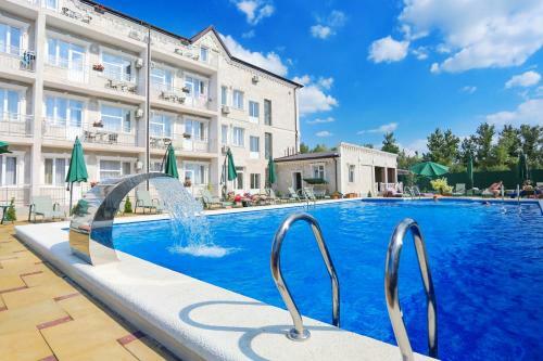 Hotel Avdallini Golden Bay