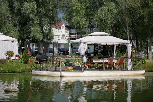 Vnukovo Village Hotel
