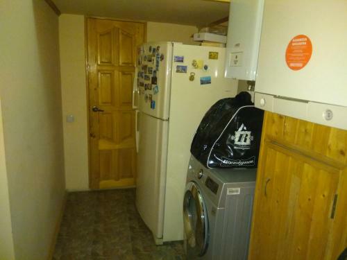 Hostal Guest House Adel