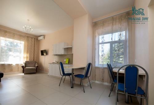Hostal Uralskiy Bereg Guest House
