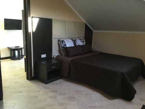Hostal Elena Guest House