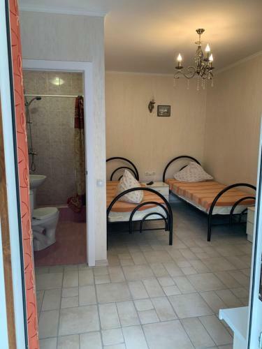 Hostal Elena Guest House