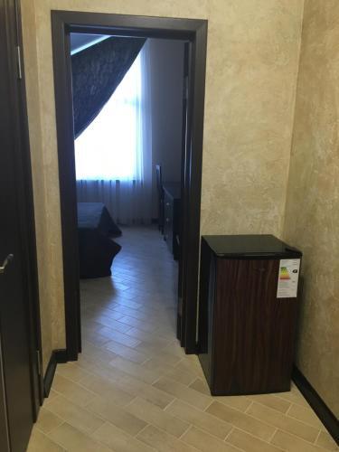 Hostal Elena Guest House