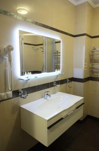 Petrovsky Hotel