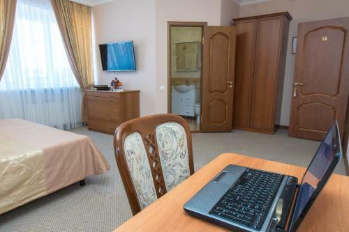 Hostal Vinograd