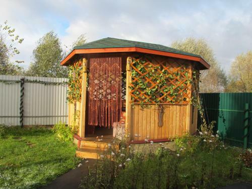 Posada Ramanov Plyos Guest House