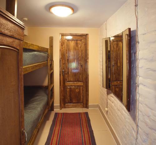 Yasen Pen Hostel