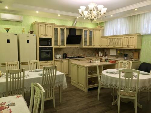 Hostal Guest House "m"