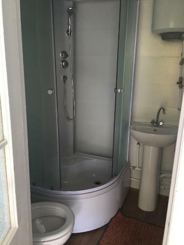Hostal Guest House On 50 Let Oktyabrya