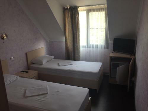 Hostal Guest House 2 Pertsa