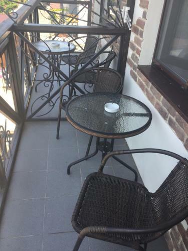 Hostal Guest House 2 Pertsa