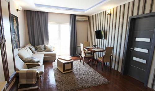 Paluba Hotel