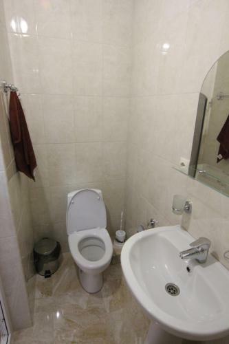 Hostal Akropol'