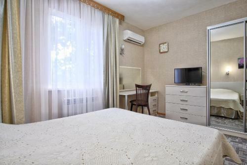 Azimut Hotel Prometey Nebug