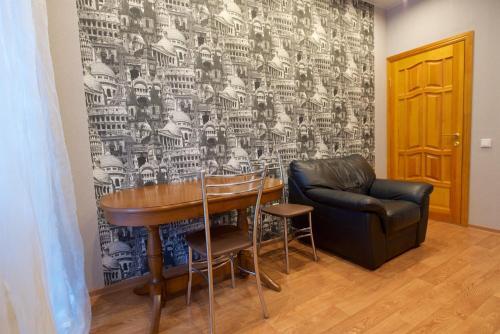 Apartment On Parkhomienko 8