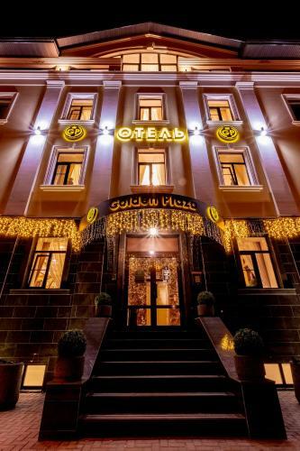 Golden Plaza Hotel