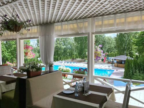 Hotel County Club Volkov
