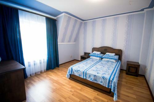U Alberta Hotel