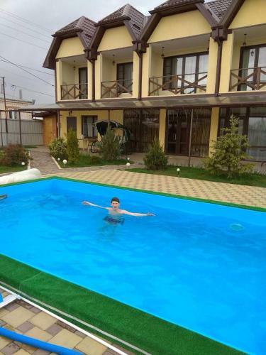 Hostal Guest House Assol