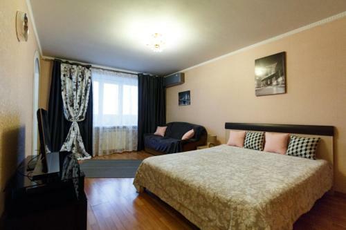 Apartment 24 Kar Marx 82