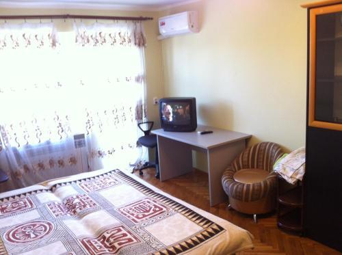 Apartment On Mira 2