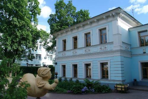 Posada Yaroslavl - Exeter Inn
