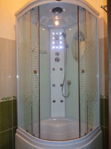 Hostal Guests House On Chkalova