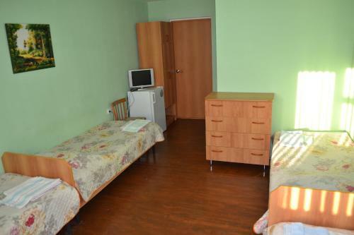 Hostal Guest House Izumrud