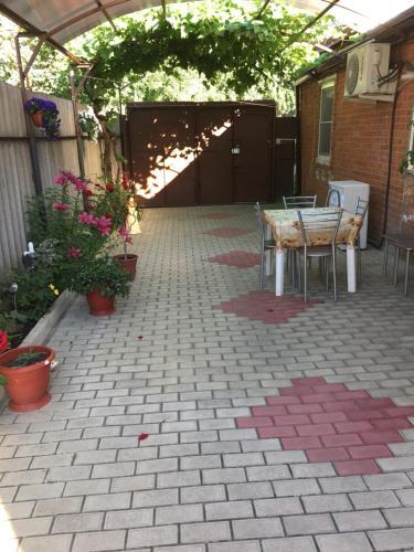 Hostal Guest House On Kommunarov 50