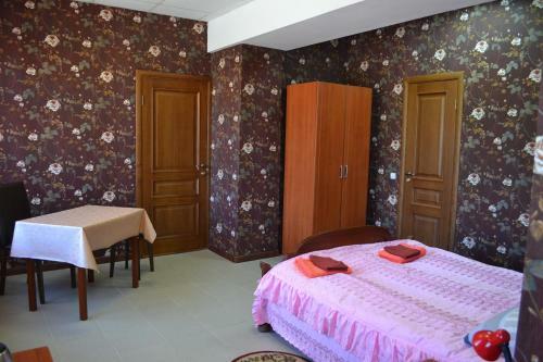 12 Mesyatsev Hotel