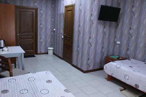 12 Mesyatsev Hotel