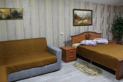 12 Mesyatsev Hotel