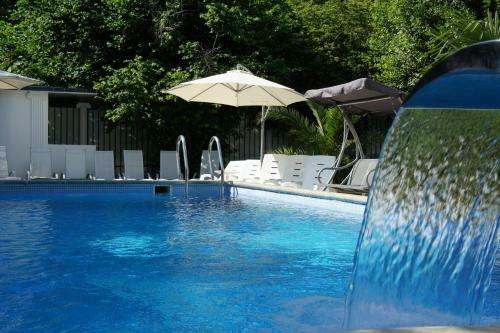 Hostal Guest House "hotel Palmik"