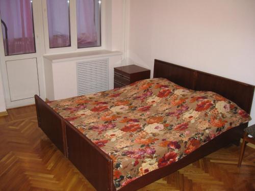 Apartaments On Shirokaya 36