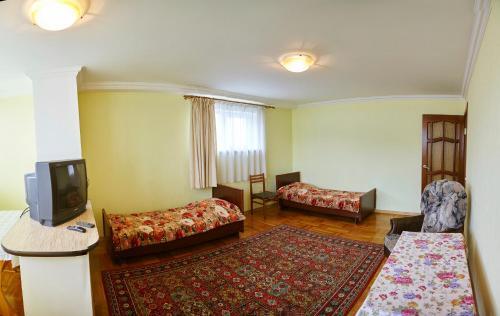 Apartaments On Shirokaya 36